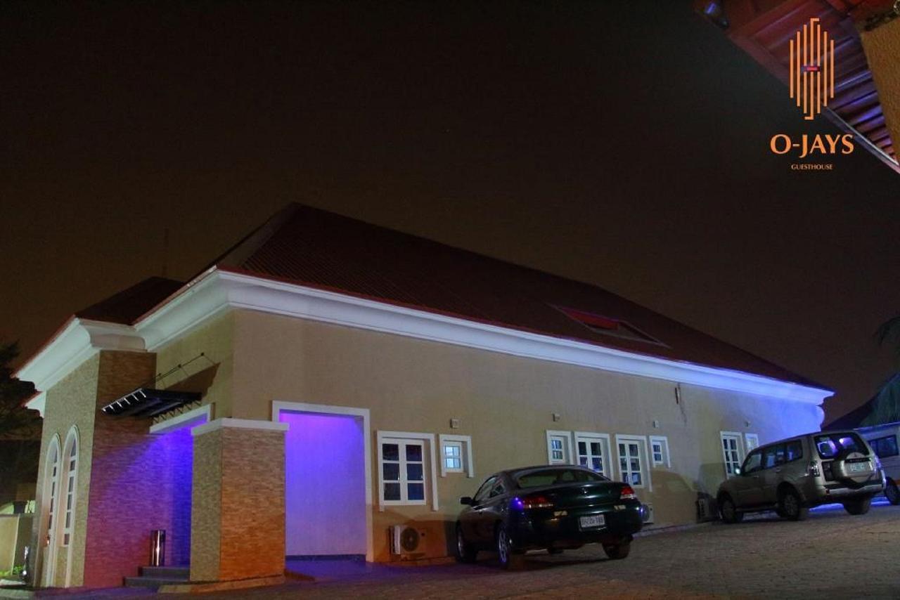 Ojay'S Guest House Abuja Exterior photo